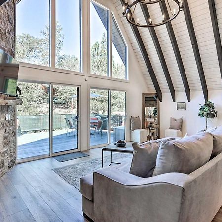 Luxe Timberland Villa With Lake Arrowhead Access! Bagian luar foto